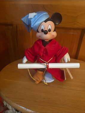 Applause Mickey Mouse